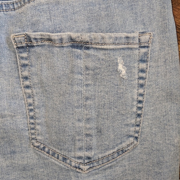 REFUGE BRAND HIGH WAISTED BUTTON FLY SHORTS - Picture 6 of 8